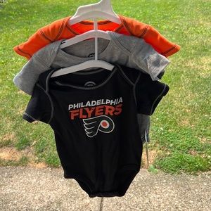Philadelphia Flyers 18m Onesie 3 piece set